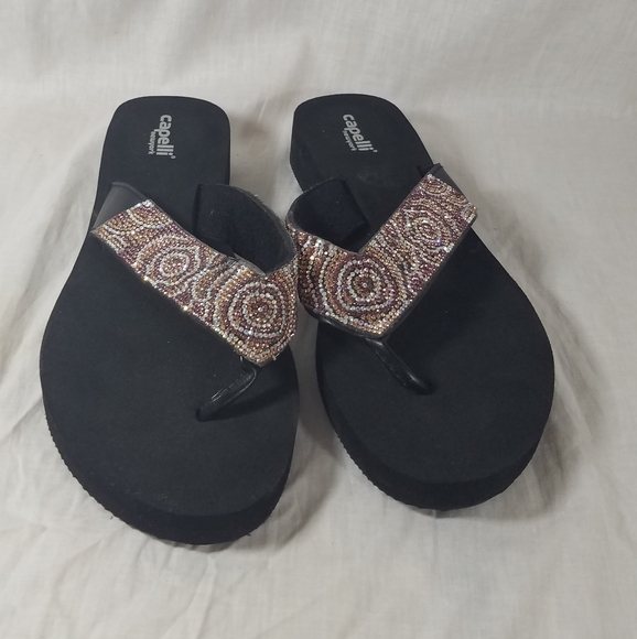 Capelli New York Rhinestone Flip Flop Sandle Shoes - Picture 2 of 6